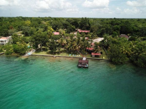 Coras Place Bacalar Lagoon front